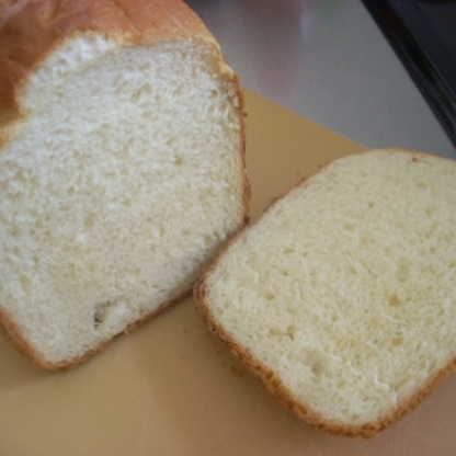 パン生地にはちみつって初めてでしたが、いつもより甘めの食パン、美味しかったです(^^)